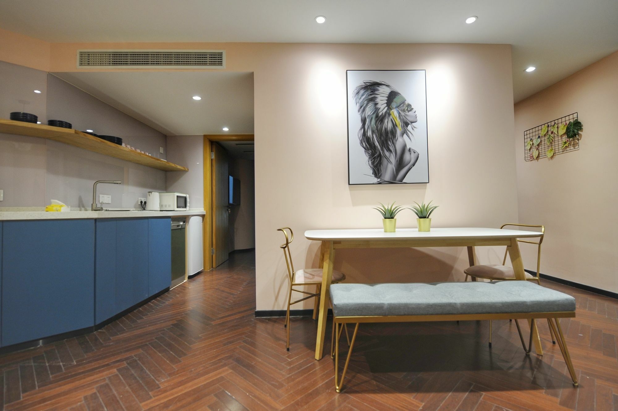 Hiroom - North Shanxi Road